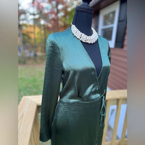 DRESS wrap IN HIGH SHINE SATIN-GREEN size S mini dress - Picture 4 of 7